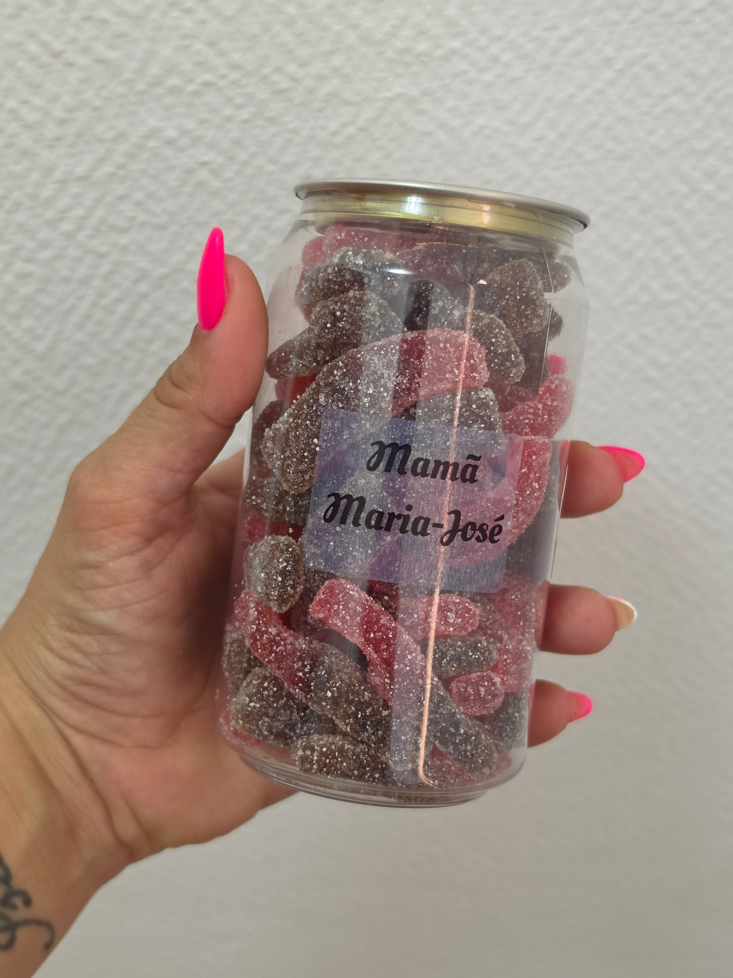 Canette de bonbons +/- 275g