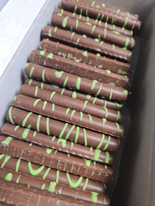 Tanzanitos Dubai (piece)