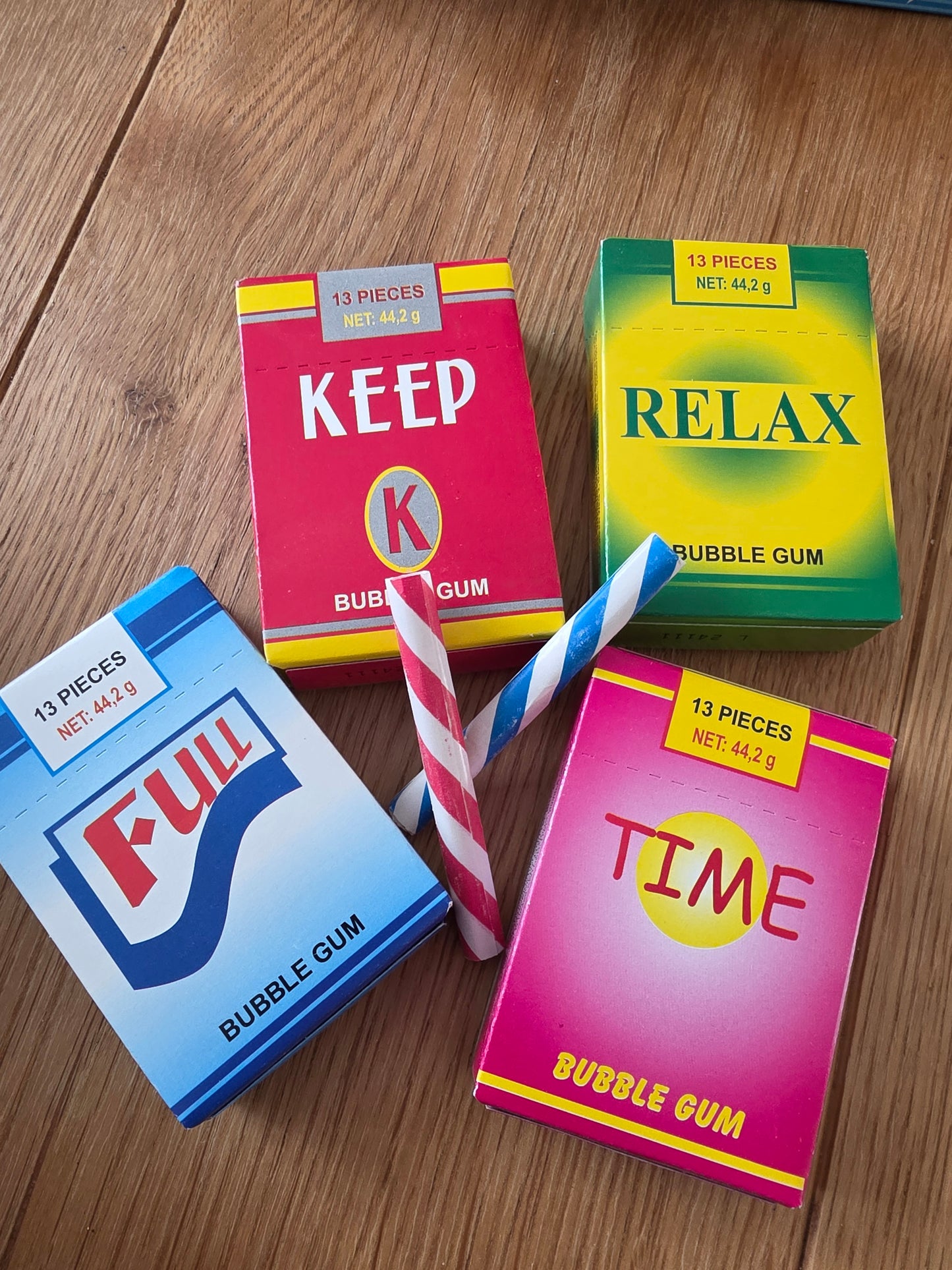 Cigarette chewing gum